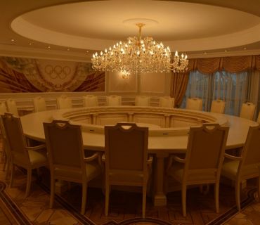 Деревянная мебель в кабинет